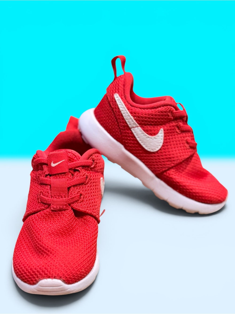 Nike Kids Roshe One new in box